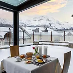 Hotel Albana 4*