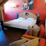 Albana 4*